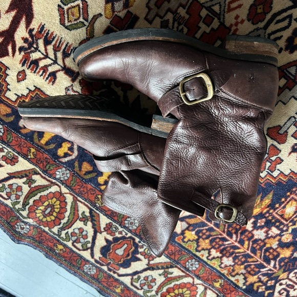Frye Women's Veronica Boot Size 7.5 Biker Vintage Brown Leather Pull On Slouch - Picture 2 of 5